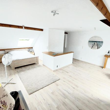 Studio Autonome Mont Saint Guibert Buitenkant foto