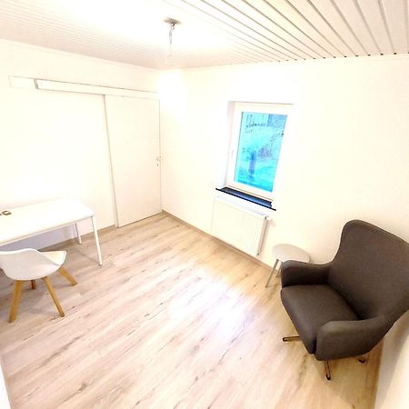 Studio Autonome Mont Saint Guibert Buitenkant foto