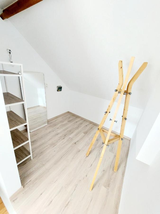 Studio Autonome Mont Saint Guibert Buitenkant foto